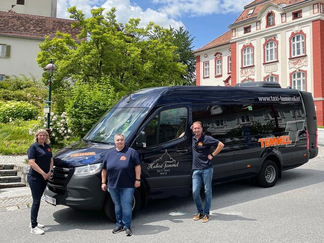 Taxi Temmel ist seit 30 Jahren für Sie im Einsatz und bietet ab sofort auch Busfahrten für Gruppen bis zu 19 Personen an. | Foto: RMSt/Monika Wilfurth