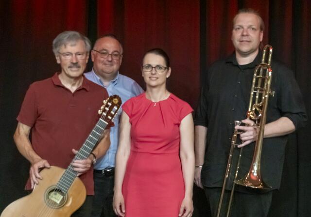 Peter Meissner, Leopold Fuhrmann, Bettina Windbüchler (Kulturvernetzung NÖ), Markus Geiselhart | Foto: Gerhard MALY