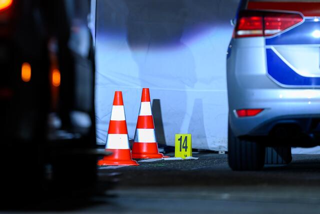 Die Ermittlungen nach einem Femizid in Floridsdorf laufen auf Hochtouren. | Foto: MAX SLOVENCIK / APA / picturedesk.com