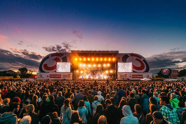 Thorsteinn Einarsson, Alice Merton und Wanda etwa sorgen am 23. Juni fürs große Finale auf der Ö3-Bühne. | Foto: Philipp Lipiarski