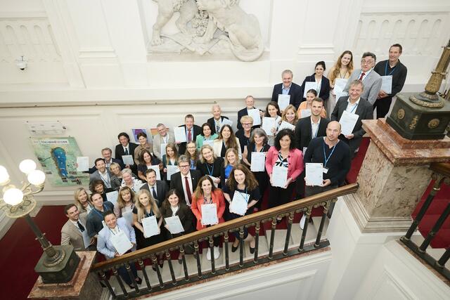 Große Freude über die Auszeichnung mit dem Young-Science-Gütesiegel in Wien. | Foto: OeAD_APA-Fotoservice_Hörmandinger