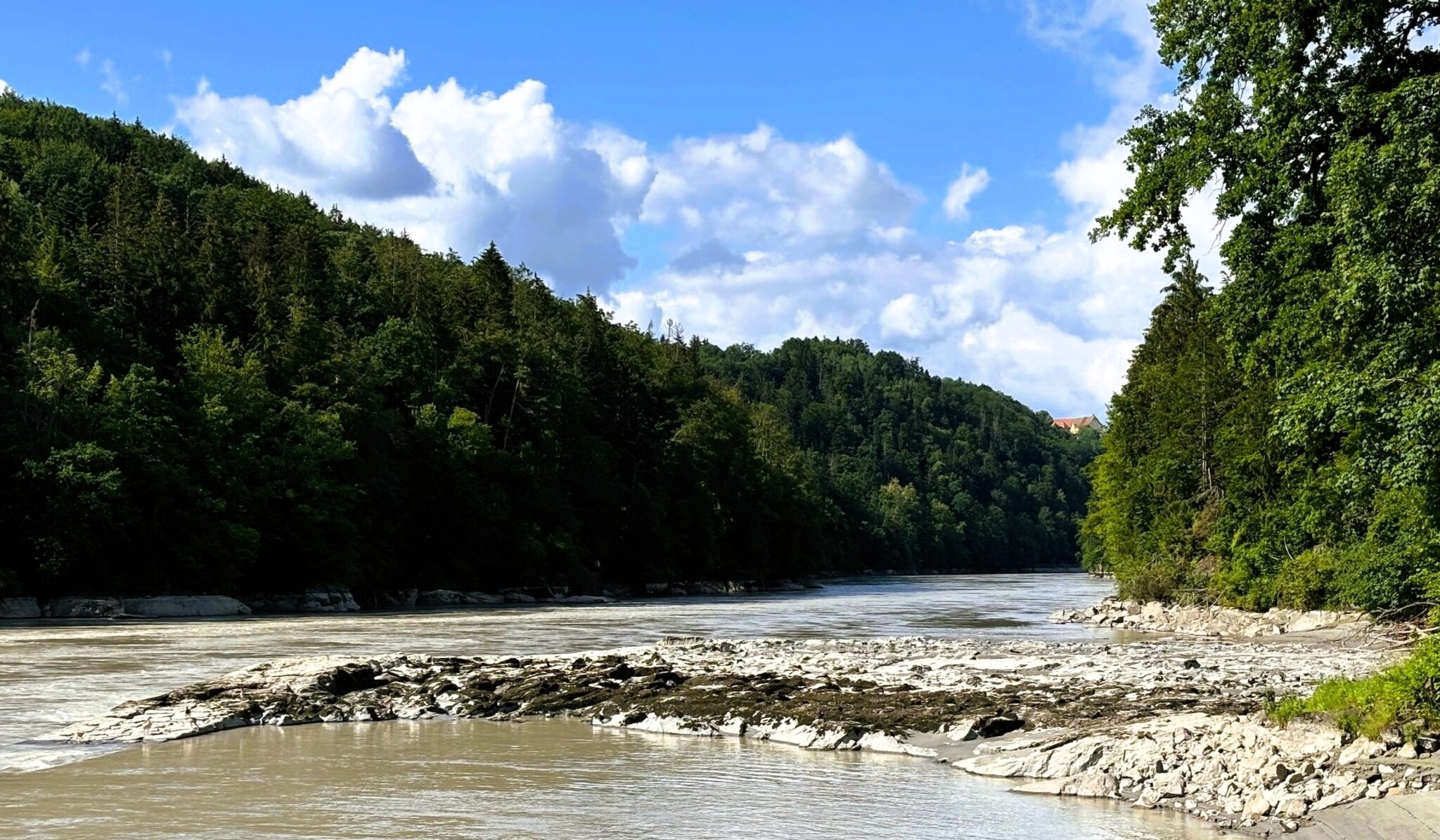 Natural spectacle: Rare sight in Wernstein - stairway emerged from ...