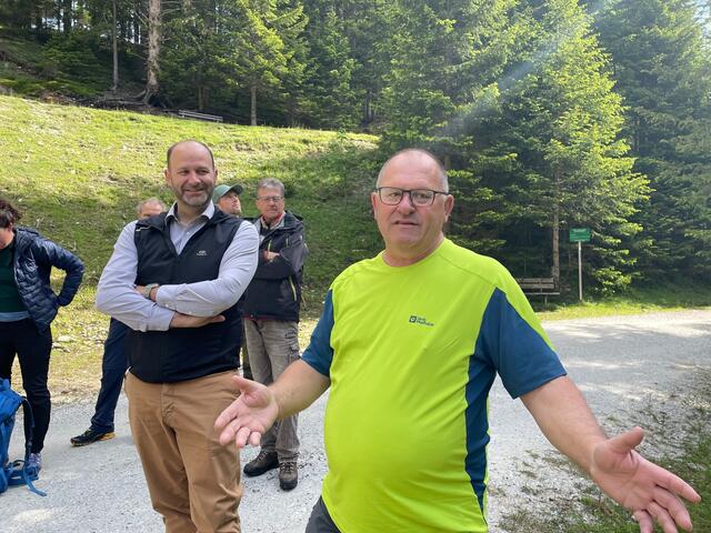 Auch der Miederer Substanzverwalter Franz Obex (r.) hat sich dem Thema Moore angenommen: "Mittlerweile ist mir bewusst geworden, was für ein wertvolles Refugium das ist." | Foto: Kainz