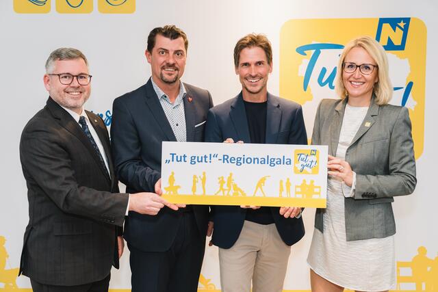 Landesrat Ludwig Schleritzko, Bürgermeister Rainer Hirschmann, Olympionike Felix Gottwald und "Tut gut!"-Geschäftsführerin Alexandra Pernsteiner-Kappl (v.l.). | Foto: MS-Fototeam/Martin Mathes