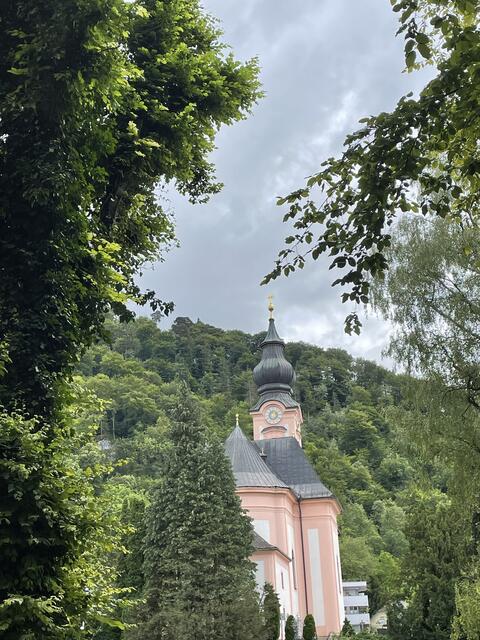 Die Kirche im Stadtteil Gnigl | Foto: Lisa Gold