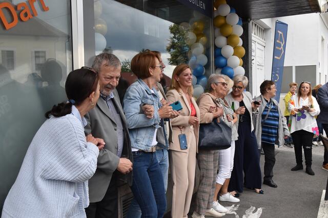 Gute Laune bei der Eröffnung | Foto: Michael Strini