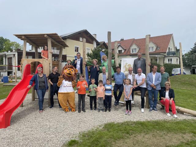 Der Spielplatz auf der Schanz in Melk wurde feierlich eröffnet.