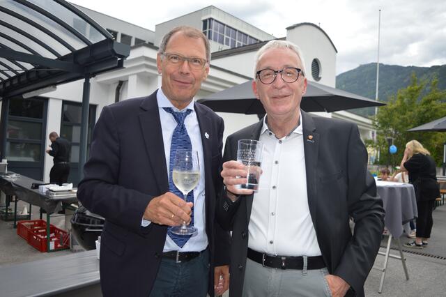 Primar Univ.-Prof. Dr. Ewald Wöll und Bürgermeister Herbert Mayer (v.li.) | Foto: Siegele