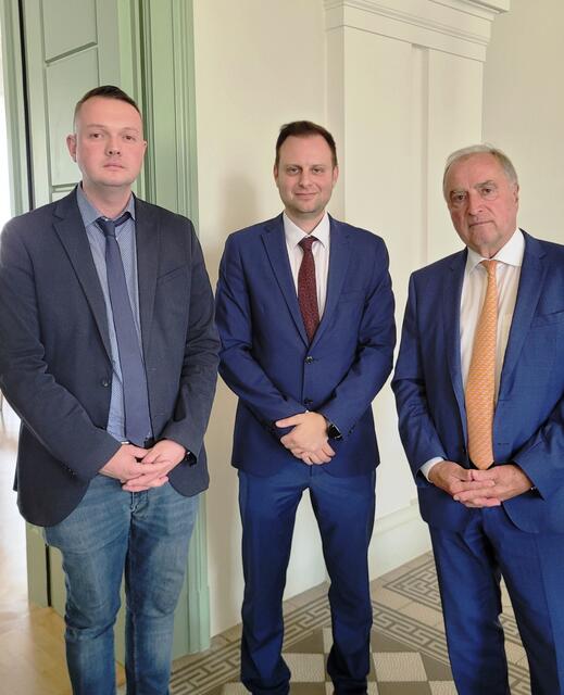 Verteidigungstrio Kohlhofer, Sommerauer und Thum | Foto: Ilse Probst