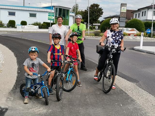 Auch in Zukunft werden diese Gelder wieder in die notwendige Weiterführung der Geh- und Radwege in Neuhofen fließen. | Foto: Gemeinde Neuhofen