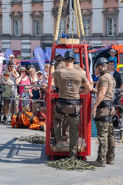 Zahlreiche spannende Live-Vorführungen zogen die Besucherinnen und Besucher in den Bann. | Foto: Klaus Weingartner