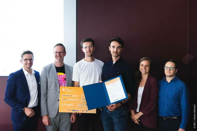 Platz 5 Wingover: v.l.n.r.: Michael Kraxner, Michael Mairhofer (IV Tirol), Philipp Graf, Lukas Harasser, Lisa Spöck (Startup.Tirol) und Johannes Waldner (MCI) | Foto: MCI / Aaron Heimerl