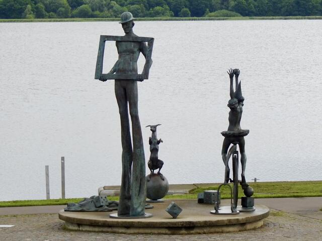 Figurengruppe Der Zirkus kommt
