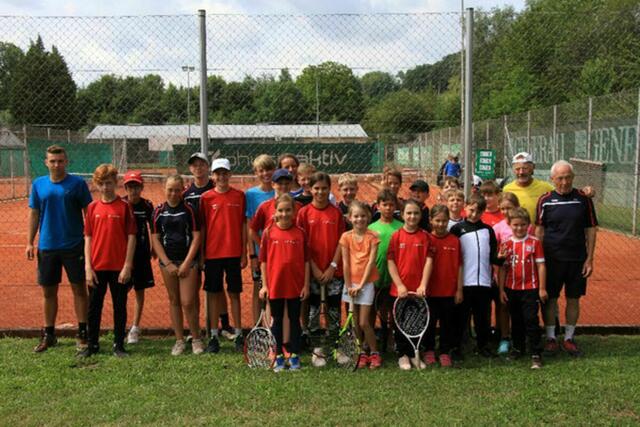 Geeignet ist der Kurs sowohl für Anfänger als auch für fortgeschrittenere Spieler. Die Kinder sollten ein Alter von mindestens fünf Jahren haben und noch nicht volljährig sein. | Foto: SV Forelle Steyr