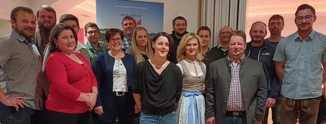 Das Vorstandsteam und die Ersatzmitglieder der Mühlviertler Alm Bauern. | Foto: MVA