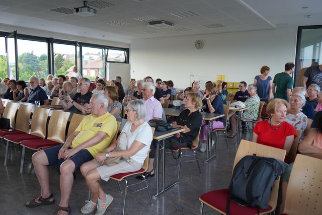 Vortrag im Feuerwehrhaus in Neusiedl am See | Foto: Andrea Glatzer