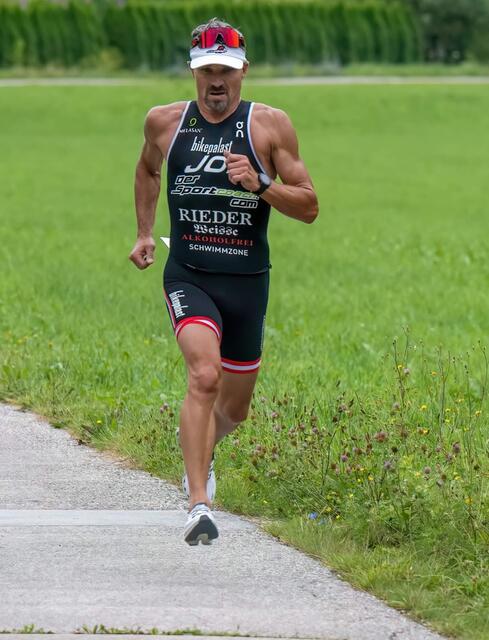 "Bin top-motiviert": Das Ziel des Welsers Gerald Will heißt Tallinn, wo er beim Ironman teilnehmen will. Im vergangenen Jahr konnte er die Bronze-Medaille nach Hause holen.