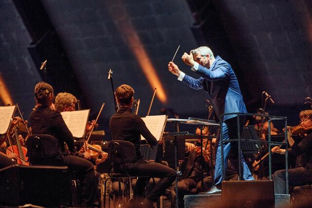 Bruckners Salz wurde unter der Leitung von Dirigent Markus Poschner mit dem Bruckner Orchester in der Saline Ebensee aufgeführt. | Foto: Mathias Lauringer