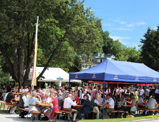 Der Latschacher Kirchtag wird seit der Schließung des einzigen Gasthauses im Ort von der Dorfgemeinschaft auf die Beine gestellt. | Foto: DG Latschach