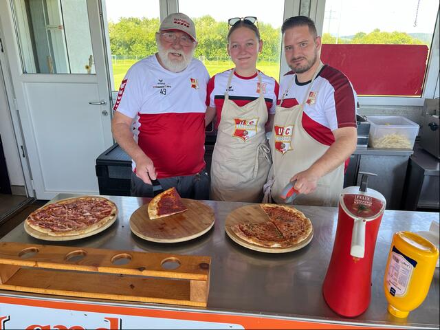 Die Pizza-Profis des USC Markersdorf. | Foto: USC Markersdorf