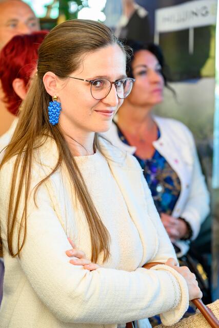 Bei der Silent-Auction in der Welser Skybar Dachgeflüster konnten im Rahmen einer Veranstaltung rund 14.000 Euro Spenden für die Kinderhilfe gesammelt werden. | Foto: Rene Hauser