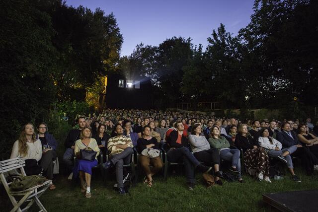 Von 27. Juni bis 25. August verwandelt sich der Wiener Augarten in ein Freiluftkino. | Foto: Filmarchiv Austria/Severin Dostal