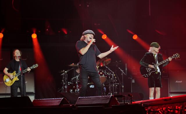 Laut ARBÖ drohen am Wochenende aufgrund des Donauinselfests und einem dem AC/DC-Konzert im Happel-Stadion kilometerlange Staus und lange Verzögerungen im Straßenverkehr. | Foto: Martin Meissner / AP / picturedesk.com