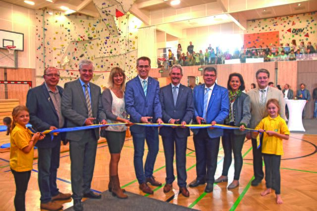 Eröffnung der neu sanierten Carl-Zeller-Halle. | Foto: Gemeinde St. Peter/Au