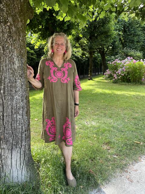 Führungen durch die Stadt Salzburg werden wieder stark nachgefragt, weiß Fremdenführerin Inez Reichl.  | Foto: Lisa Gold