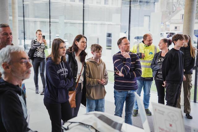 Die "Lange Nacht der Karriere" lockte viele Interessierte in das Unternehmen. | Foto: Binder+Co/Jakob hanner