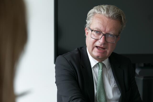 Christopher Drexler: Während Wien eine besondere Position einnimmt, haben sich die anderen acht Bundesländer einheitlich an die gemeinsame Linie gehalten, und der Beschluss bleibt weiterhin bestehen. | Foto: Maximilian Spitzauer