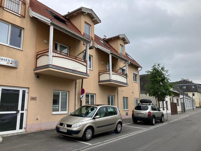 In der Hauptstraße 16 wurde anstelle der alten Gemeinde ein Seniorenwohnhaus errichtet, das dann als allgemeines Mehrparteienhaus verwendet wurde. | Foto: Stockmann
