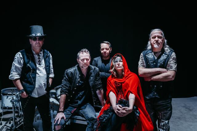 Die oberösterreichische Rockband Misses Doe erzählt mit ihrer neuen Single „Like Daisy On A Red Balloon“ eine bewegende Geschichte. | Foto: Patricia Koppenberger