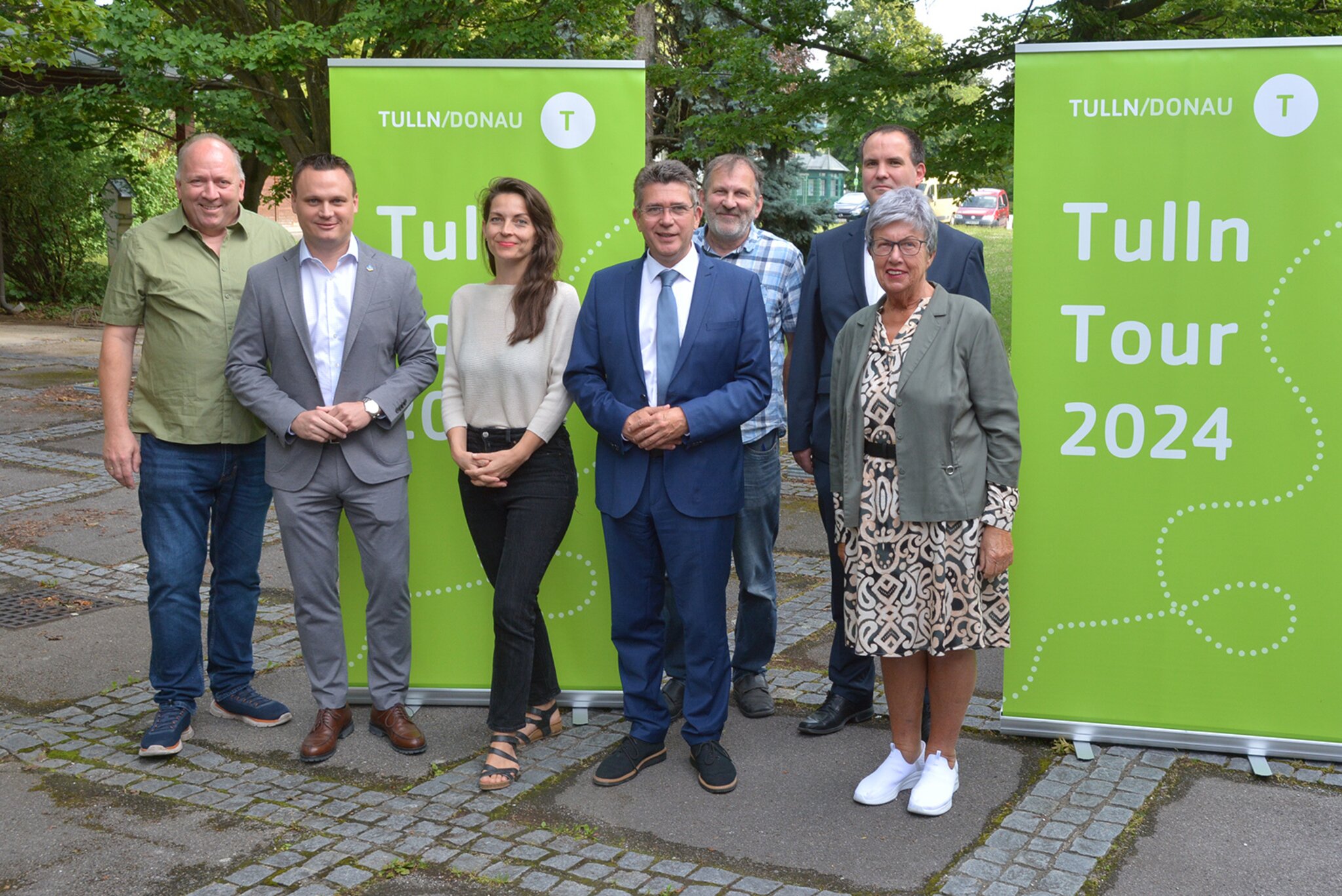 Tulln Tour 2024: Alle Parteien gemeinsam in der Gemeinde unterwegs - Tulln