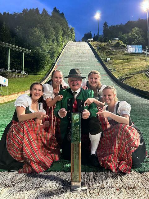 Der Musikverein Altenhof schaffte mit seinem Programm „Austropop marschiert!“ den ersten Platz von „Musik in Bewegung“. | Foto: MV Altenhof