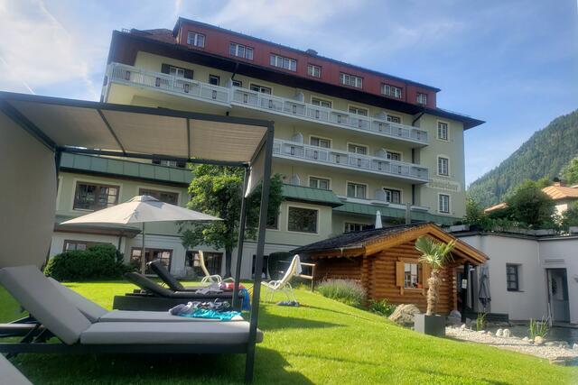 Im Kur und Sporthotel RAUSCHER
Bad Hofgastein kann man sich nur wohl fühlen.
