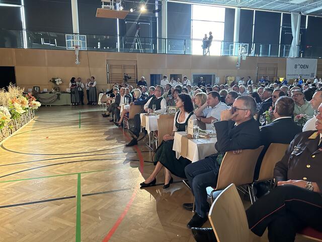 Unter den Gästen befand sich u.a. Landeshauptmann Christopher Drexler. | Foto: RegionalMedien