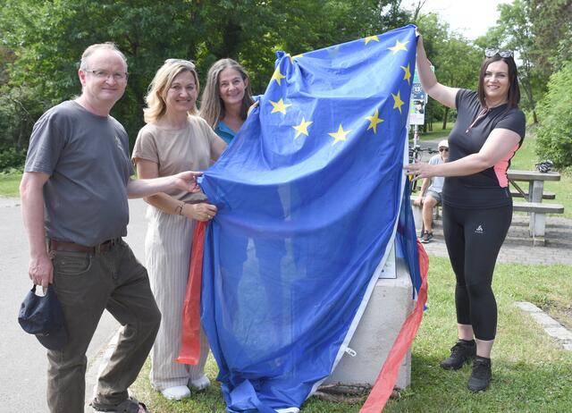 Naturschutzbund-Burgenland-Geschäftsführer Klaus Michalek, Naturschutzbund-Österreich-Projektleiterin Christine Pühringer, Mörbischs Bürgermeisterin Bettina Zentgraf und Landeshauptmann-Stellvertreterin  Astrid Eisenkopf. | Foto: Landesmedienservice Burgenland/ Hafner