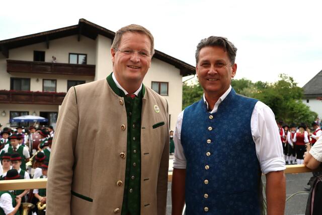 Nationalratsabgeordneter Ing. Manfred Hofinger und Pattighams Bürgermeister Johann Urwanisch | Foto: Markus Bäumler/zema-medien.de