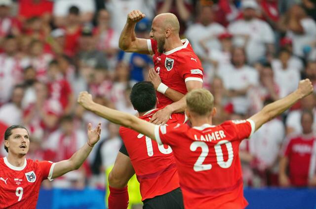 Trauner erzielte das erste EM-Tor für Österreich.  | Foto:  GEORG HOCHMUTH / APA / picturedesk.com