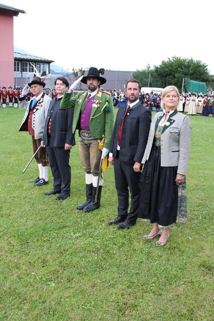 LKDT Enzo Cestari (Welschtirol), Bgm Manfred Schafferer, LKDT Thomas Saurer, LHStv. Georg Dornauer und Verteidigungsministerin Klaudia Tanner