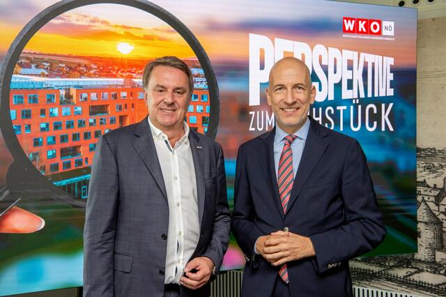 WKNÖ-Präsident Wolfgang Ecker und Bundesminister Martin Kocher bei der Veranstaltung „Perspektive zum Frühstück“. | Foto: Tanja Wagner