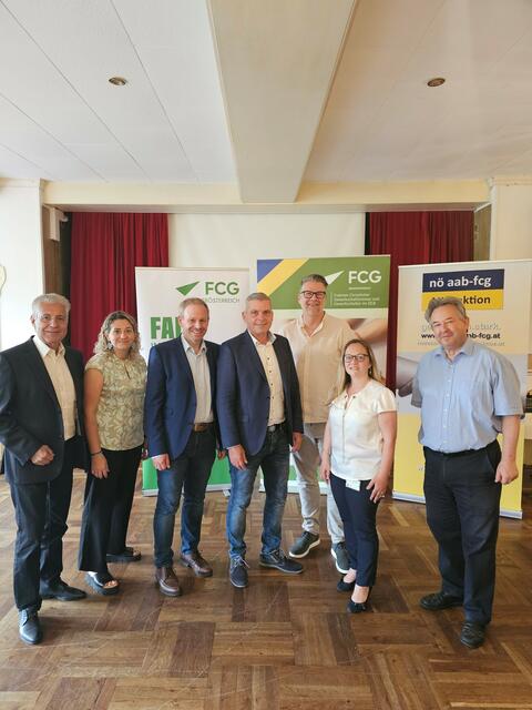 Fraktionsvors. der NÖAAB-FCG AK Fraktion KR Harald Sterle, FCG Landesvors.-Stellvertr. Sonja Strauß, FCG Landesvorsitzender Matthias Deiser, KR u. BR.-Vors. Josef Hager, PROGE/FCG Landesvors. KR Uwe Mitter, FCG NÖ Landesgeschäftsführerin KR Kerstin Pichler, FCG Org.-Referent Martin Pohnitzer | Foto: FCG