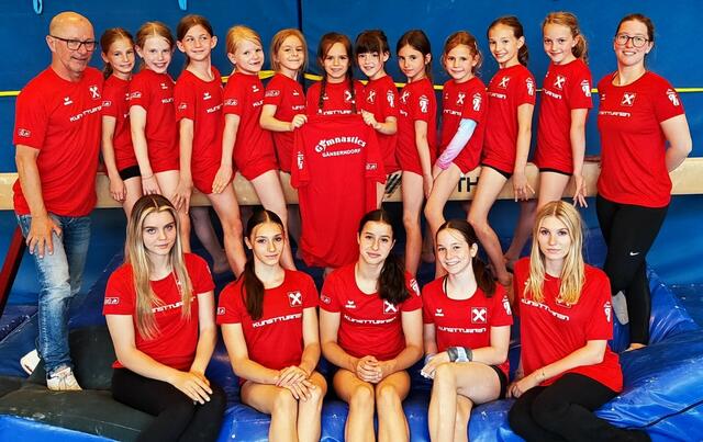 Kunstturnerinnen des SV Gymnastics Gänserndorf | Foto: Gymnastics