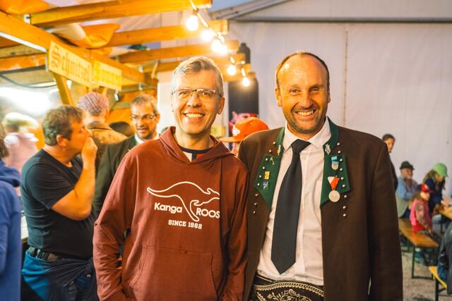 Kapellmeister Robert Scherl und Obmann Franz Stackler | Foto: Pernsteiner