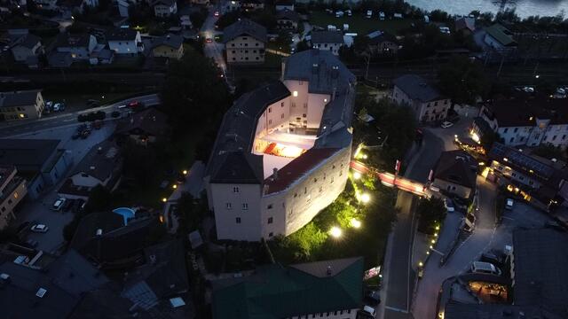 Burg Golling bei Nacht | Foto: Festspiele Golling