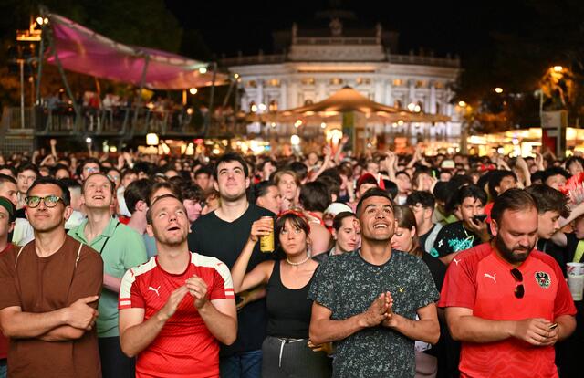Match Frankreich - Österreich. | Foto: Elisabeth Mandl / REUTERS / picturedesk.com
