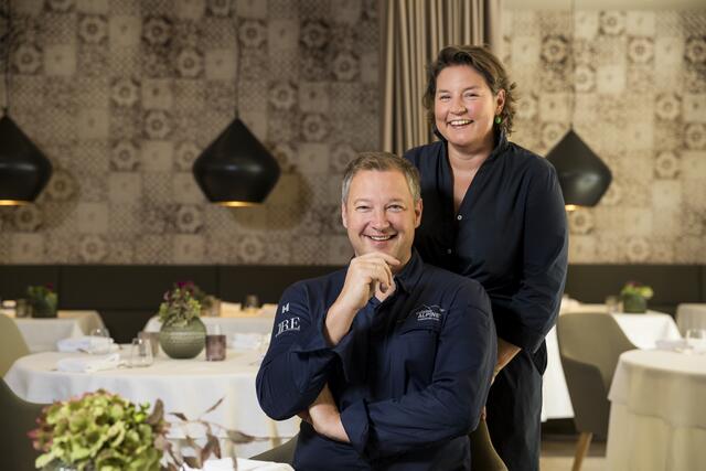 Kulinarische Künstler: Christl und Andreas Döllerer. | Foto: Lukas Kirchgasser