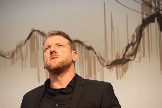Andächtiger Blick gen Himmel... | Foto: Martin Schöndorfer, 2023