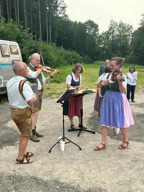 Das Sonnwendfeuer fand beim Wienerwaldsee statt.